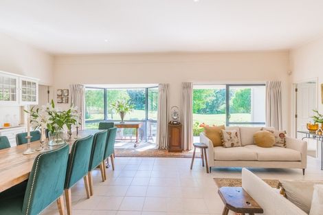 Photo of property in 50a Manu Grove, Waikanae, 5036