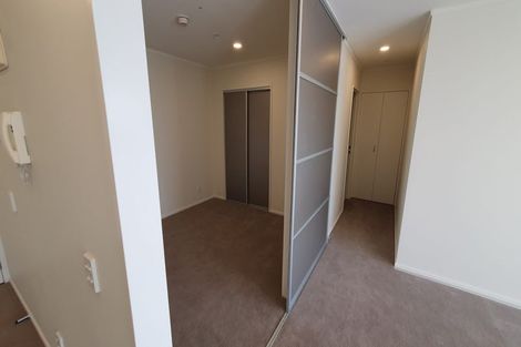 Photo of property in Luna Apartments, 6l/16 Burton Street, Grafton, Auckland, 1010