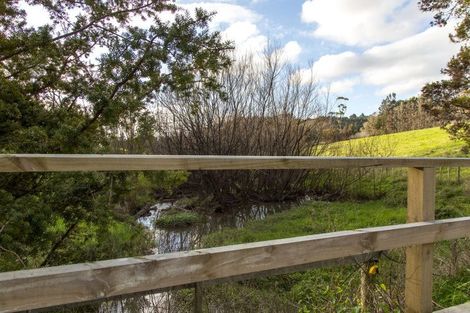 Photo of property in 1812 Kaipara Coast Highway, Kaukapakapa, 0984