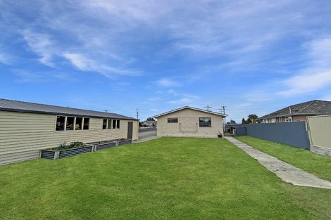 Photo of property in 19 Charlton Road, Gore, 9710