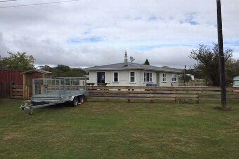 Photo of property in 5 Ballance Street, Raetihi, 4632
