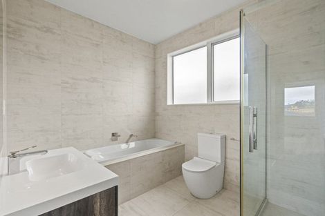 Photo of property in 34 Harvest Avenue, Orewa, 0931