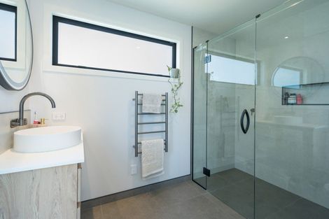 Photo of property in 68 Katania Heights, Brightwater, 7022