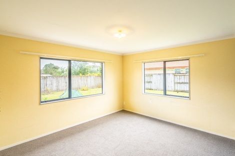 Photo of property in 161 Ruapehu Drive, Fitzherbert, Palmerston North, 4410