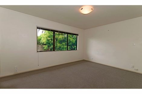 Photo of property in 2/36 Takapu Street, Henderson, Auckland, 0612