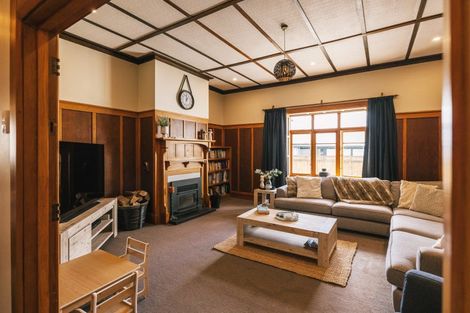 Photo of property in 168 College Street, Awapuni, Palmerston North, 4412