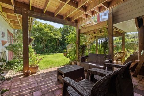 Photo of property in 75 Morley Street, New Plymouth, 4310