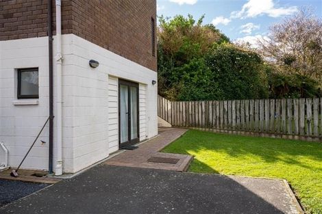 Photo of property in 1a Gala Street, Vauxhall, Dunedin, 9013