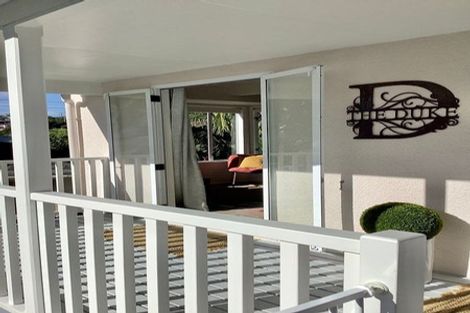 Photo of property in 1/2 Heathcote Road, Castor Bay, Auckland, 0620