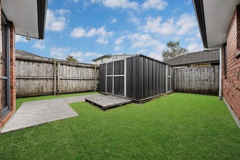 Photo of property in 31 Misty Valley Drive, Henderson, Auckland, 0612