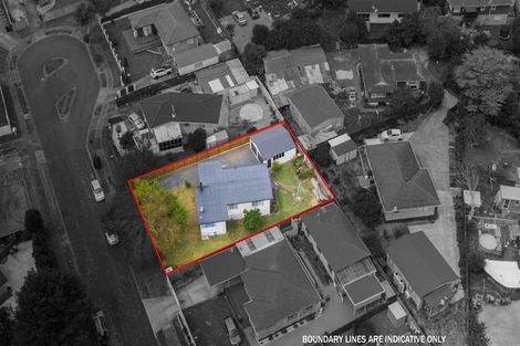 Photo of property in 13 Helms Place, Manurewa, Auckland, 2102