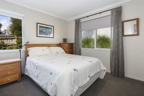 Photo of property in 94 Moffat Road, Bethlehem, Tauranga, 3110