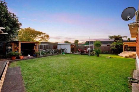 Photo of property in 9 Alf Walker Place, Papakura, 2110