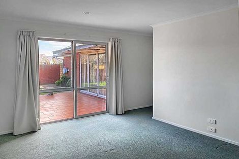 Photo of property in 28 John Campbell Crescent, Hillmorton, Christchurch, 8024