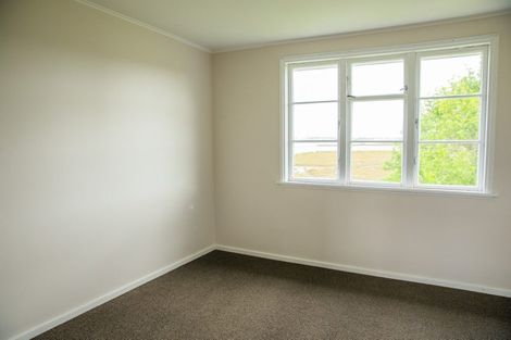 Photo of property in 87-89 Beresford Street, Bayswater, Auckland, 0622
