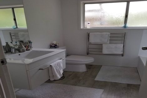 Photo of property in 8 Stredwick Drive, Torbay, Auckland, 0630