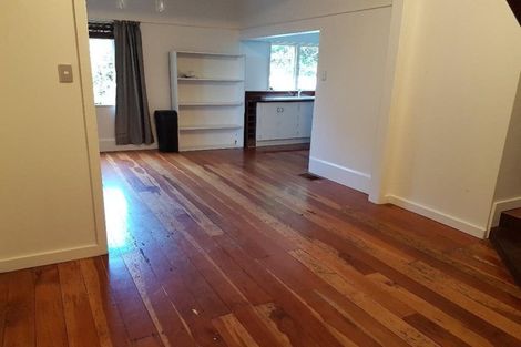 Photo of property in 50 Connaught Terrace, Brooklyn, Wellington, 6021