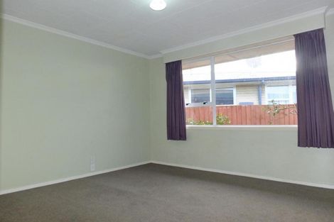 Photo of property in 27 Charles Upham Avenue, Hillmorton, Christchurch, 8025