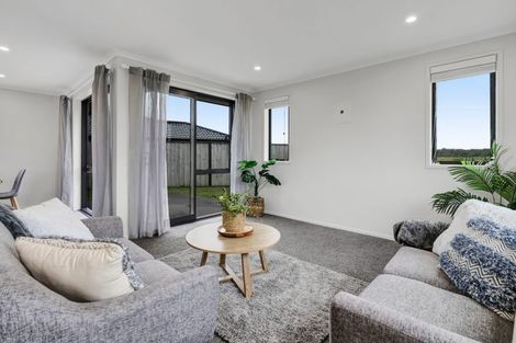 Photo of property in 20 Papawhero Drive, Bell Block, New Plymouth, 4312