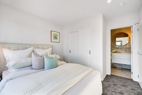 Photo of property in 9 Tiller Street, Hobsonville, 0616
