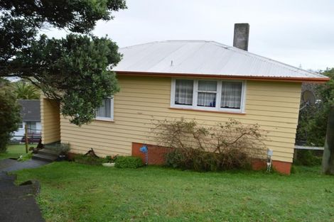 Photo of property in 12 Komata Grove, Waitangirua, Porirua, 5024