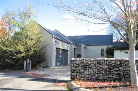 Photo of property in 23 Acorn Close, Waltham, Christchurch, 8023