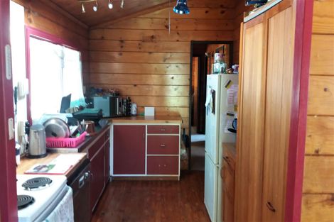 Photo of property in 77 College Road, Edgecumbe, 3120