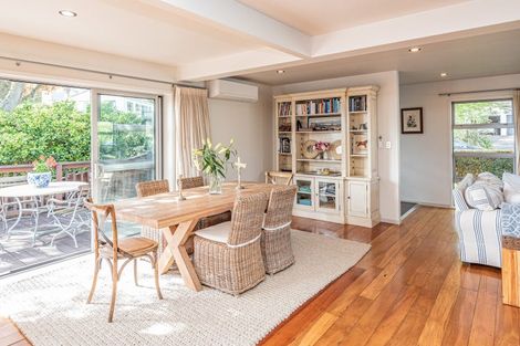 Photo of property in 27 Kent Road, Saint Johns Hill, Whanganui, 4501