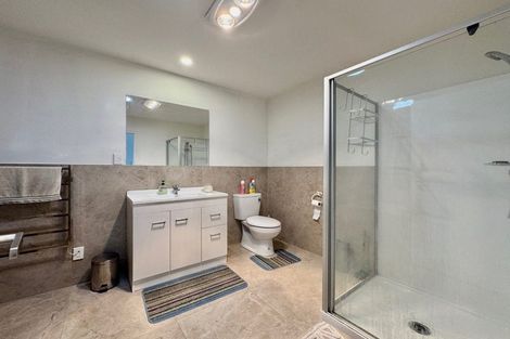 Photo of property in 5 Aeronautic Road, Takanini, 2112