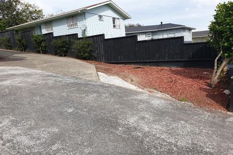 Photo of property in 34 Kemp Road, Massey, Auckland, 0614