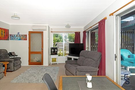 Photo of property in 2/121 Russell Street, Whataupoko, Gisborne, 4010