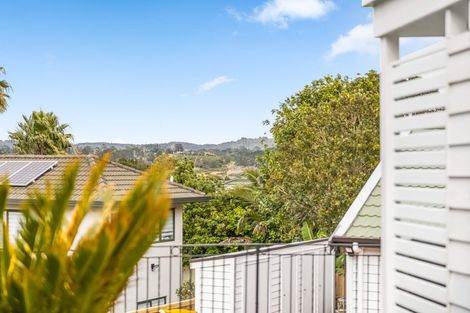 Photo of property in 9 San Marino Drive, Henderson, Auckland, 0612