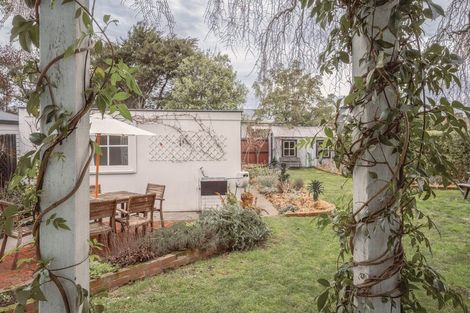 Photo of property in 58 Opawa Road, Waltham, Christchurch, 8023