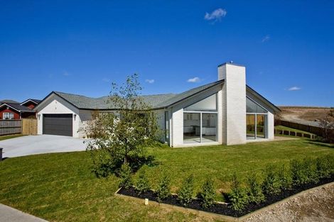 Photo of property in 217 Millwater Parkway, Silverdale, 0932