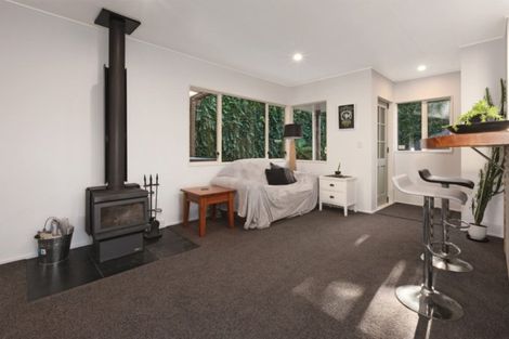 Photo of property in 8a Cullen Place, Tawa, Wellington, 5028