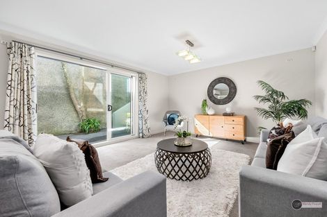 Photo of property in 225 Muritai Road, Eastbourne, Lower Hutt, 5013