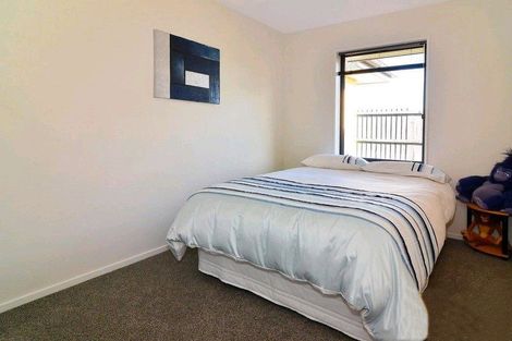 Photo of property in 42 Somerville Crescent, Aidanfield, Christchurch, 8025