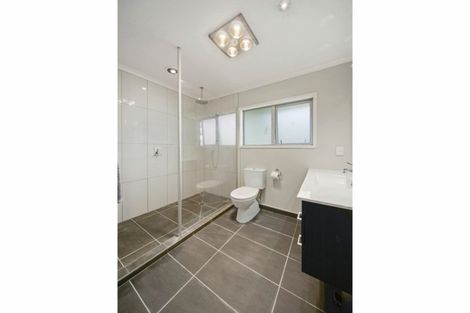 Photo of property in 79 Victoria Avenue, Waiuku, 2123