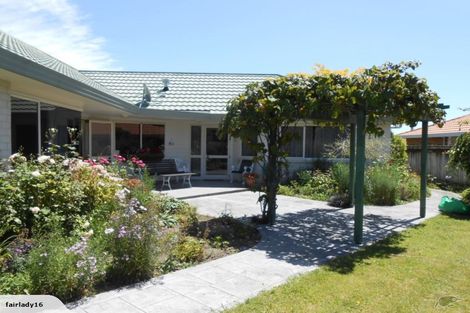 Photo of property in 10 Kingsgate Close, Havelock North, 4130