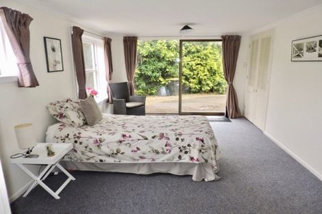 Photo of property in 89 Redwood Avenue, Tawa, Wellington, 5028