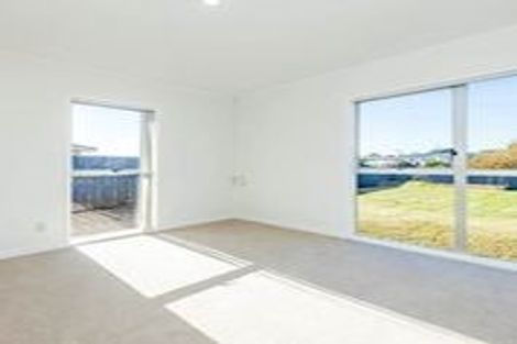 Photo of property in 68 Chelburn Crescent, Mangere East, Auckland, 2024