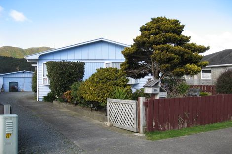 Photo of property in 226 Wellington Road, Wainuiomata, Lower Hutt, 5014