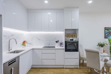 Photo of property in 57b Rathgar Road, Henderson, Auckland, 0610