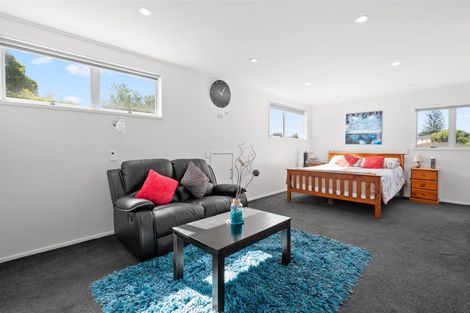 Photo of property in 25 Ashlynne Avenue, Papatoetoe, Auckland, 2025