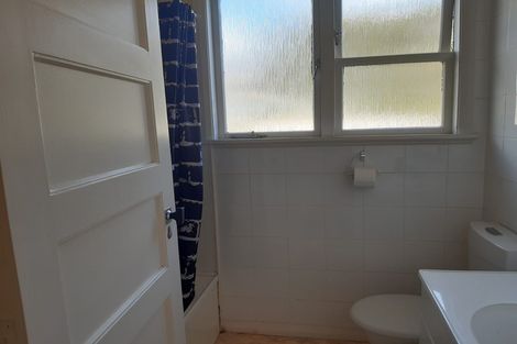 Photo of property in 43 Mandalay Terrace, Khandallah, Wellington, 6035