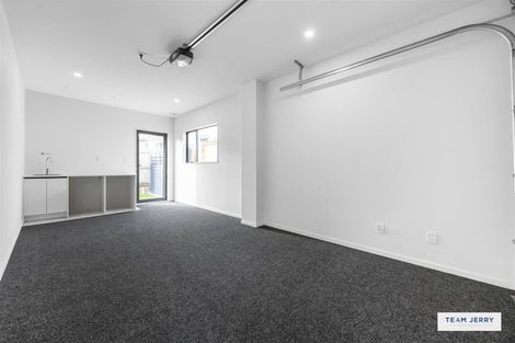 Photo of property in 339b Bucklands Beach Road, Bucklands Beach, Auckland, 2012