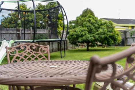 Photo of property in 32 Livingstone Avenue, Nawton, Hamilton, 3200