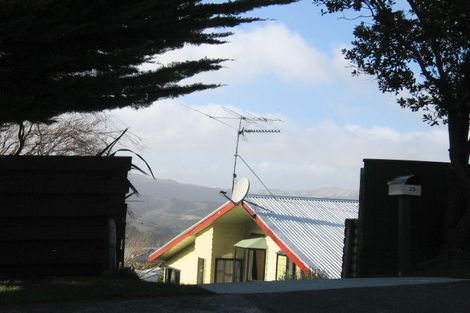 Photo of property in 25 Pope Street, Camborne, Porirua, 5026