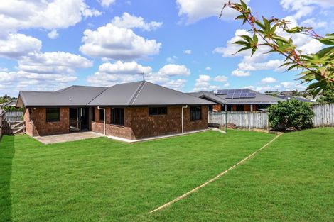 Photo of property in 12 Edward Street, Grandview Heights, Hamilton, 3200