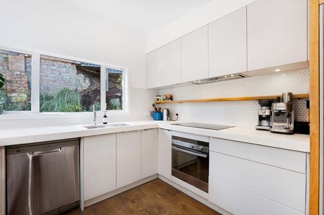 Photo of property in 78 Palmerston Road, Birkenhead, Auckland, 0626